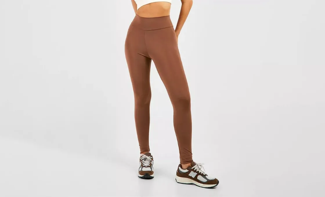 Compression Leggings manufacturing with skin safe fabric