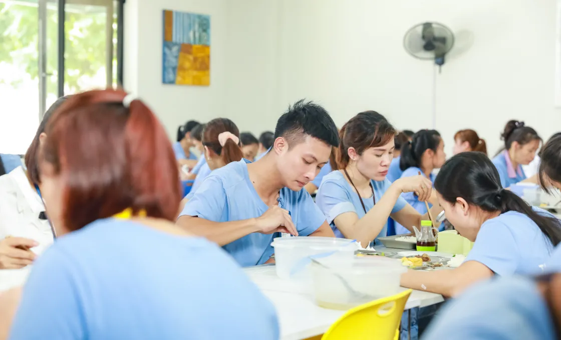 Fair trade clothing manufacturer Ensure employees wages & working condition