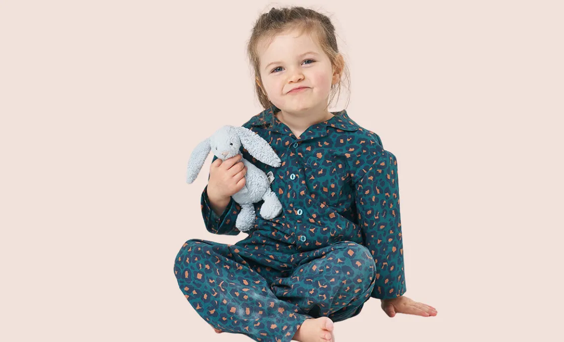 Toddler Pajamas manufacturing with safety fabrics