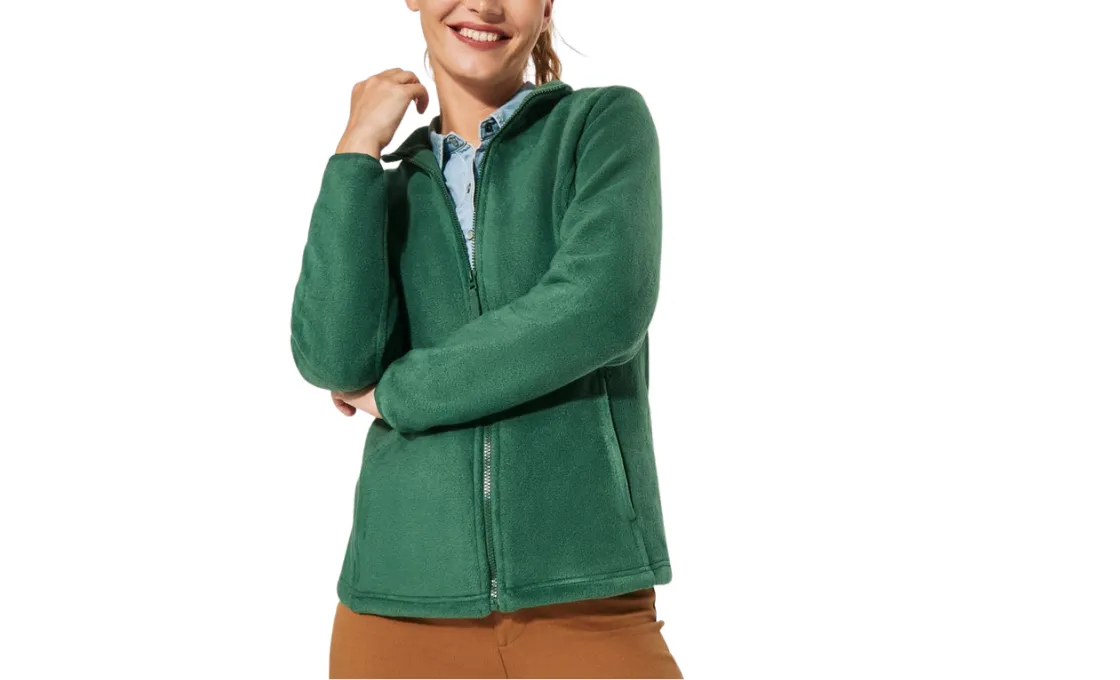 we prioritize the utilization of top-tier materials in our fleece jackets