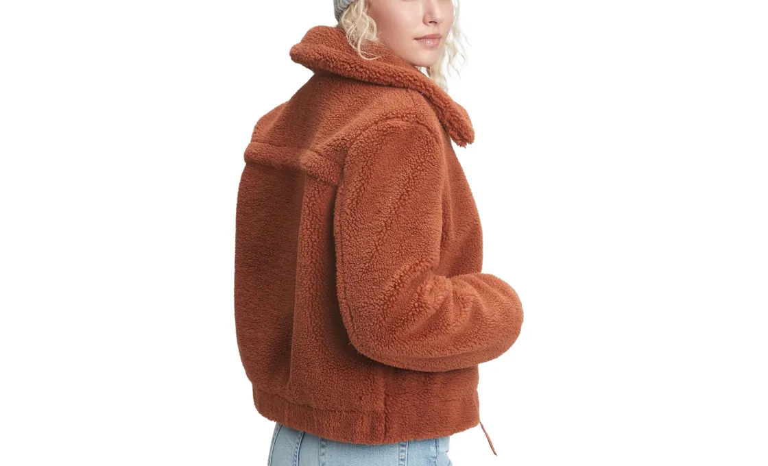 Supportive Work Environment Sherpa Jacket Manufacturing