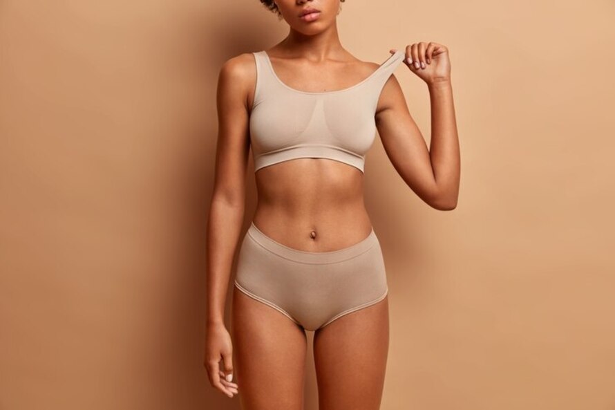 Victoria’s Secret, Calvin Klein, and Uniqlo are among the well-known global brands that manufacture their products in Vietnam