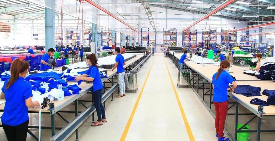 Fashion Garments operates 4 advanced factories in Dong Nai, Vietnam, with over 10,000 staff, offering a full range of manufacturing capabilities