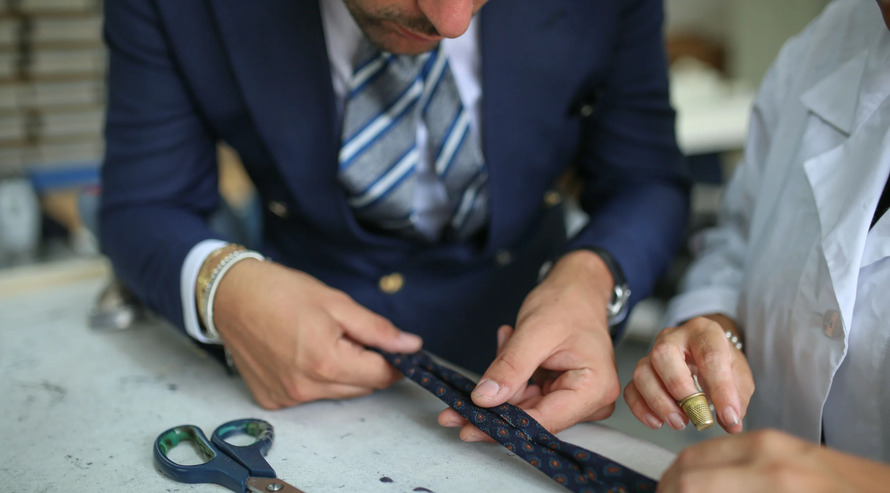 Italy is famous for its premium fashion and high-quality garment production 