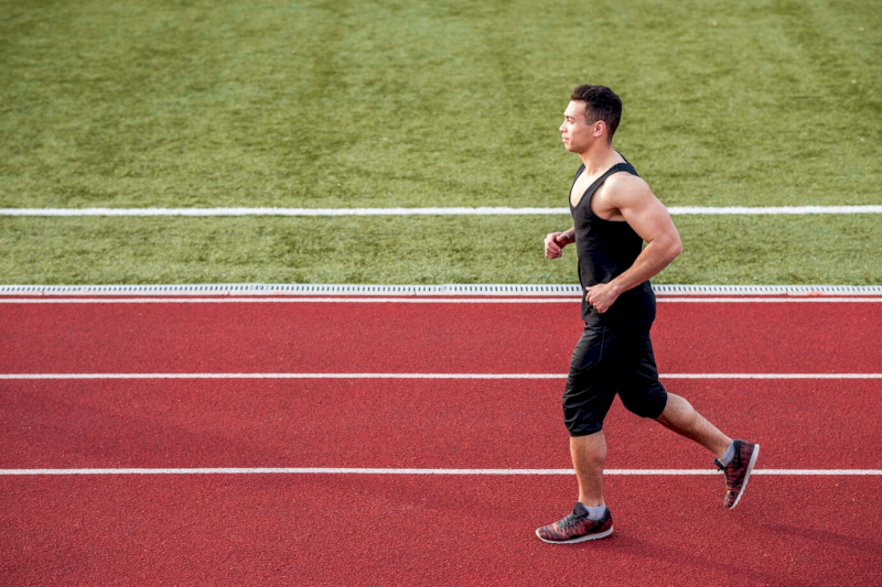 Thygesen collaborates closely with your brand to create custom running tank tops that meet both performance and design standards