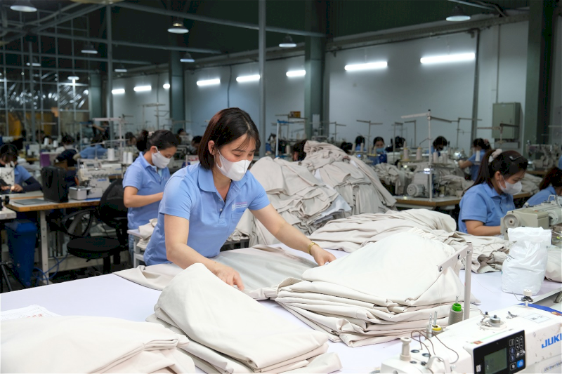 Thygesen operates two factories in Vietnam, enabling scalable bulk production while maintaining high and consistent quality standards