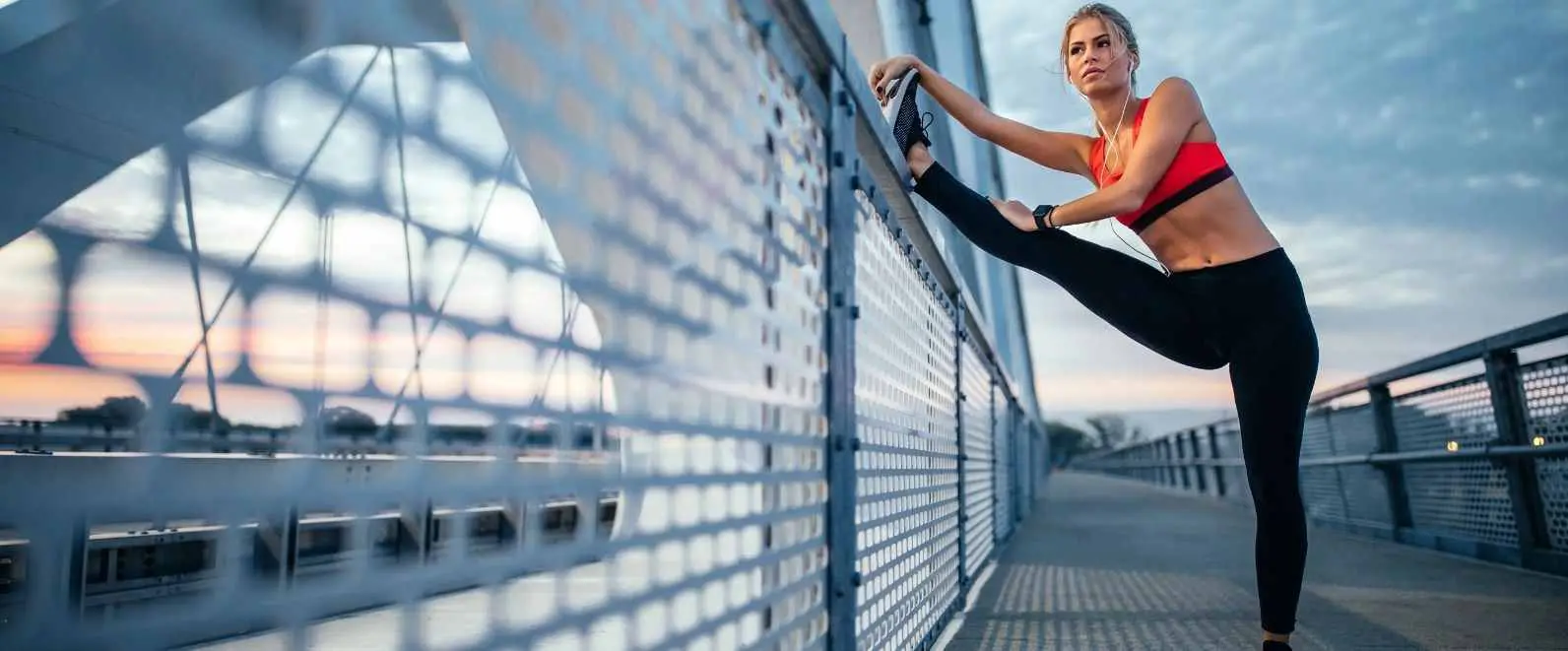 Gym Leggings specializes in custom leggings, offering sublimation, seamless, printed, and fitness styles