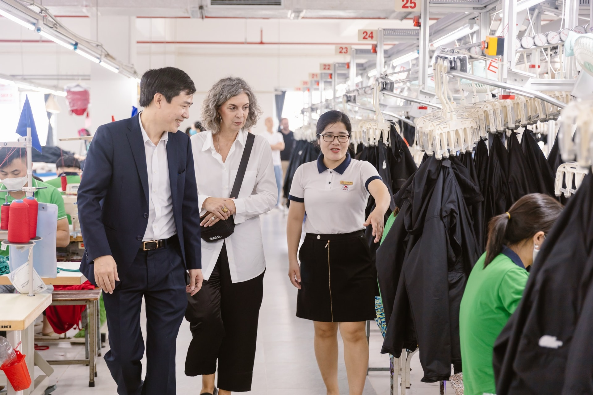 Hung Long Garment Company has a monthly production capacity of 200,000 T-shirts and other garments