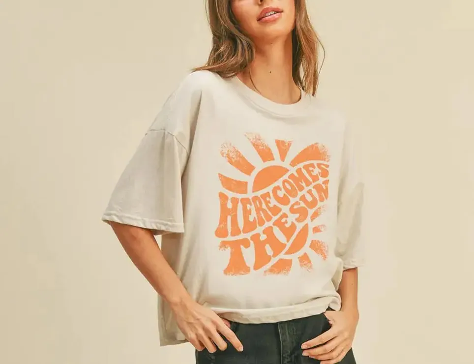 Vietnam provides a diverse range of T-shirt manufacturing, from high-performance activewear to everyday casual styles