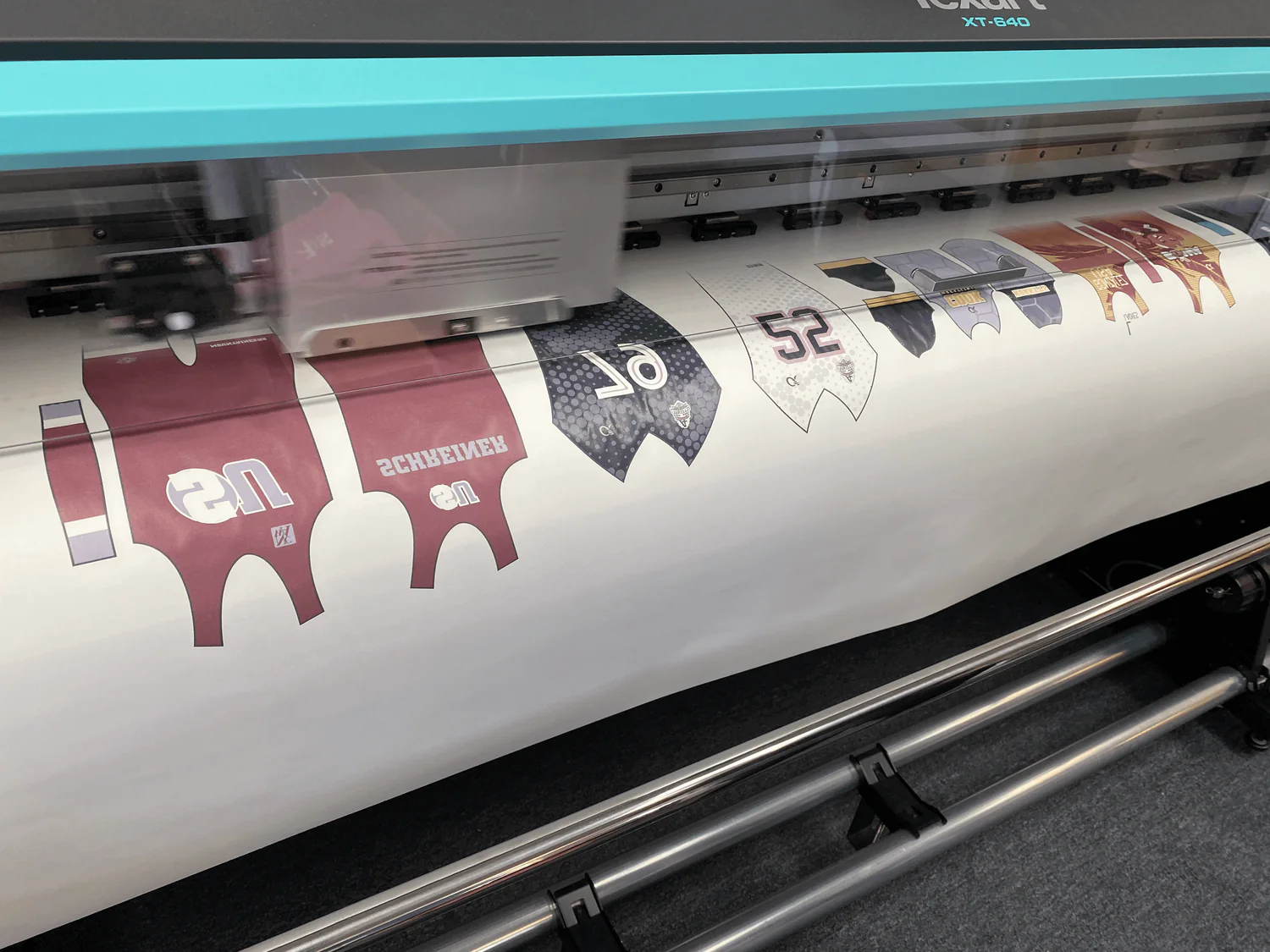 EKL Fashion Incorporated is a family-owned U.S. sewing manufacturer