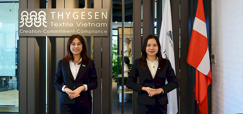 Working with a manufacturer that provides technical guidance helps brands identify risks early and make informed decisions throughout development and production.