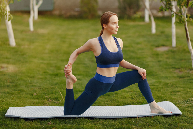 Sports bras provide high comfort during physical activity by evenly distributing pressure and using stretchable, performance fabrics that move with the body